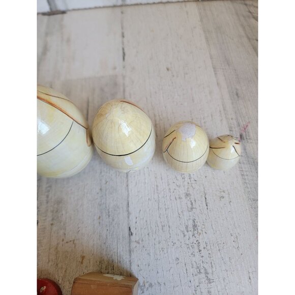 Easter bunny Russian stacking egg wooden vintage figure decor - Picture 14 of 14